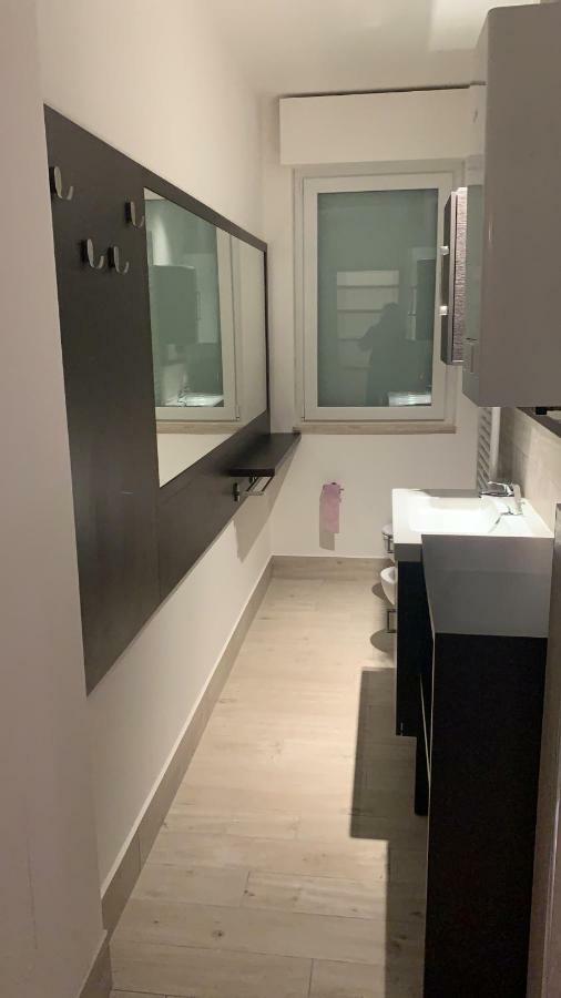 Il Parco Di Yuki  Apartment Ancona Bagian luar foto